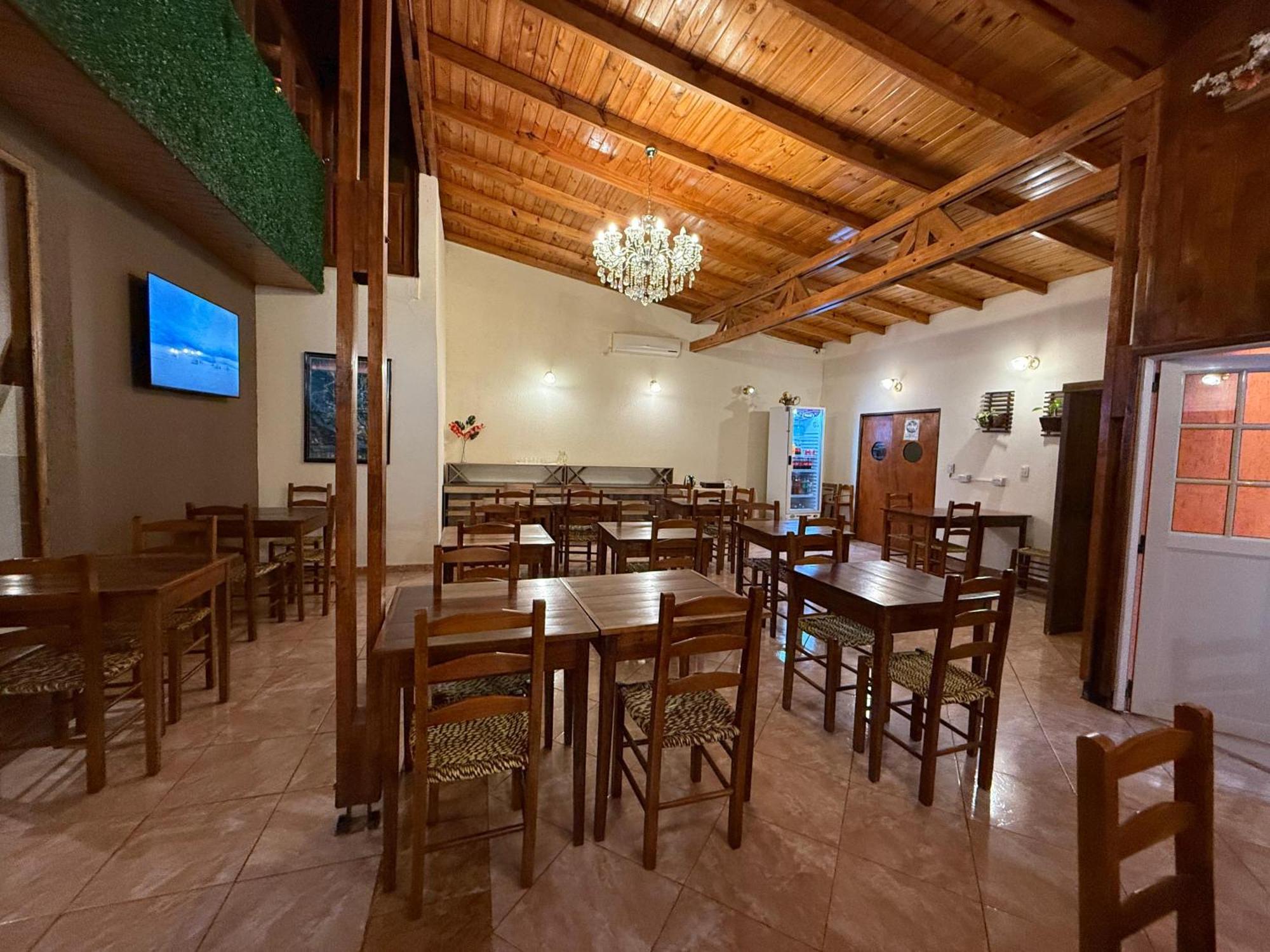 Altos Del Iguazu Hotel Пуерто Игуасу Екстериор снимка